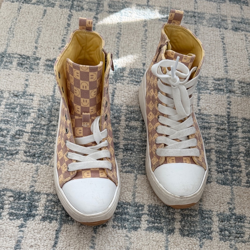 Checker Smiley High-Top Sneakers in Tan & Yellow